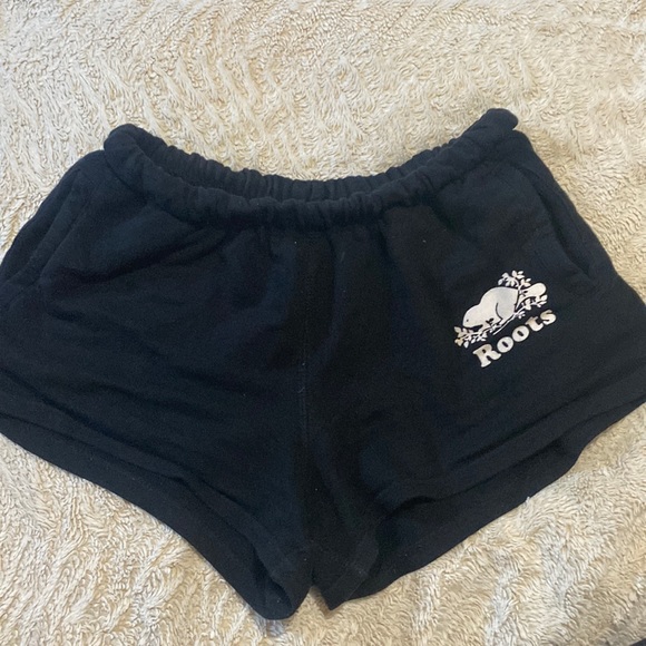 ROOTS Sweat Shorts. - Picture 1 of 2